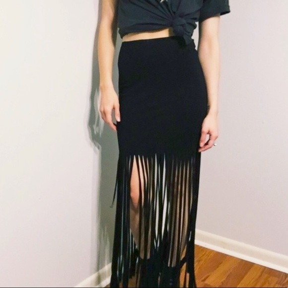VENUS fringe maxi skirt size medium - Picture 2 of 4